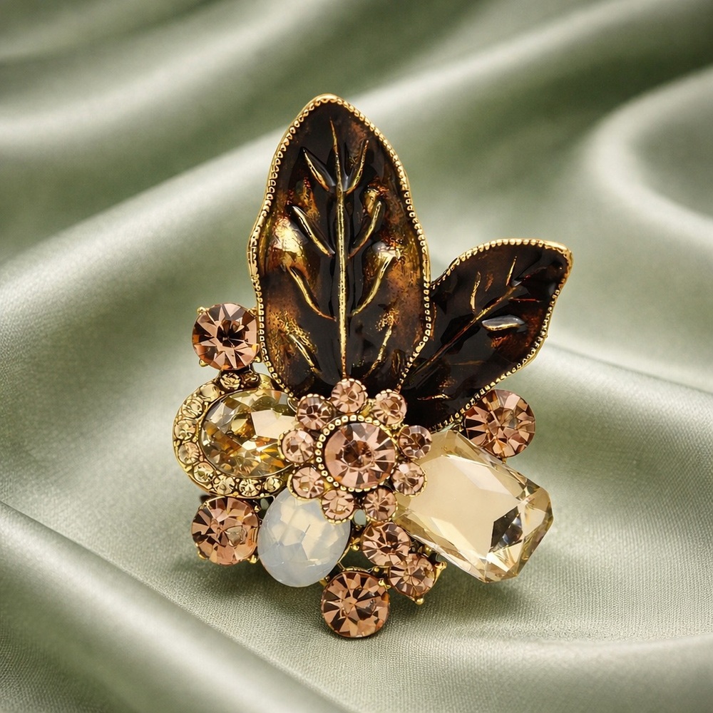 Golden Leaf Crystal Brooch – Champagne Rhinestone Statement Pin